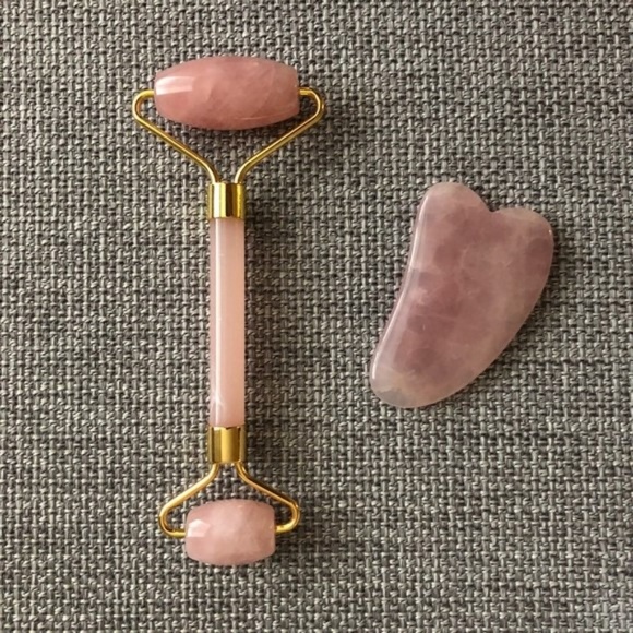 Rose Quartz Roller with Rose Quartz Gua Sha - Picture 2 of 5
